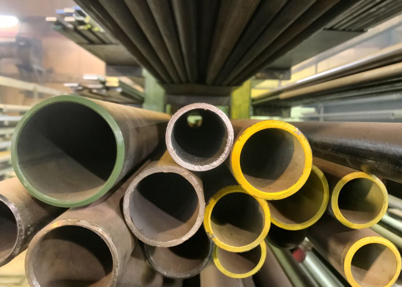 CLOSE-UP OF PIPE IN PIPES