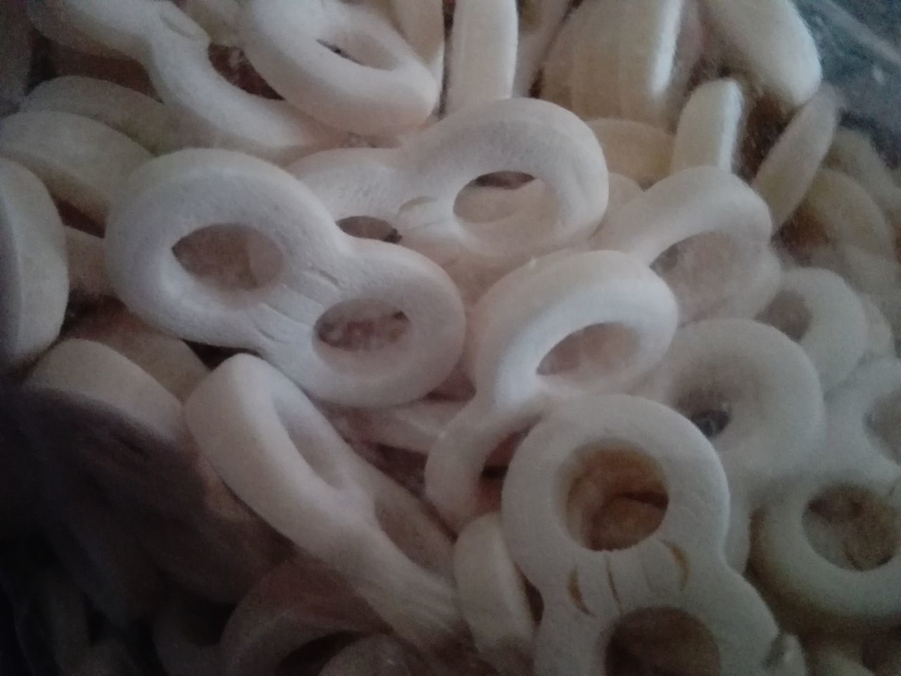 FULL FRAME SHOT OF WHITE EGGS IN CONTAINER