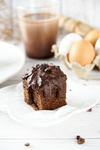 Close-up of chocolate cake on table