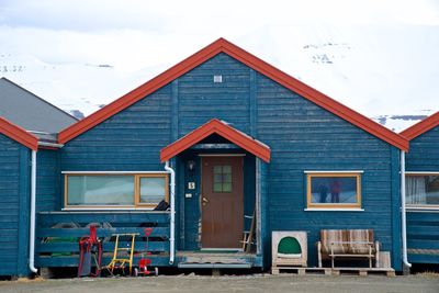 Exterior of house against sky