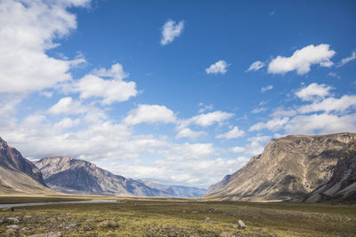 Summer day in akshayak pass, nunavut, canada