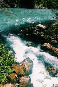 Waves splashing on rocks