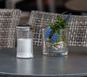 Table with sugar and flowers