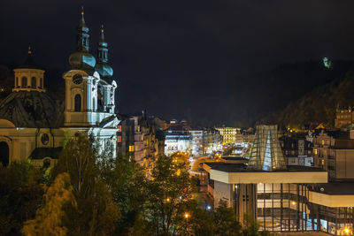 Panoramic view of karlovy vary city center in evening light, czech republic