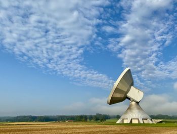 Radio teleskope sending its message to the sky