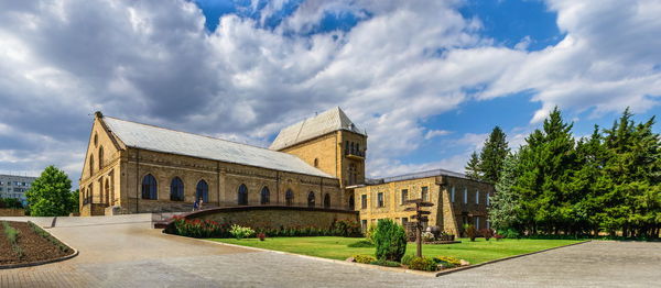 Prince trubetskoy winery castle in kherson region, ukraine, on a sunny summer day