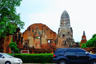 View of cathedral against sky