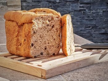 Close-up of bread on cutting board