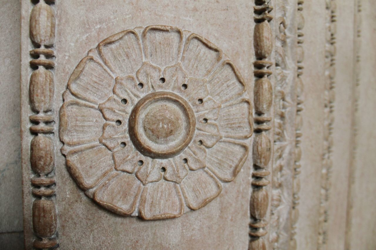 CLOSE-UP VIEW OF CARVINGS