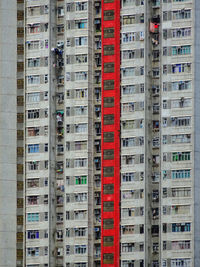 Architecture is inhabited sculpture.