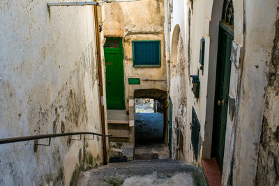 Narrow alley amidst old building, in amalfi