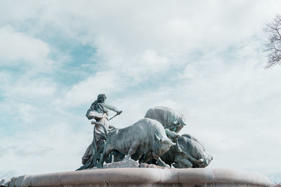 sculpture