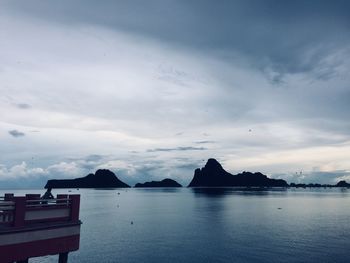 Scenic view of sea against sky at dusk