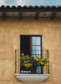 View of a balcony in antigua guatemala