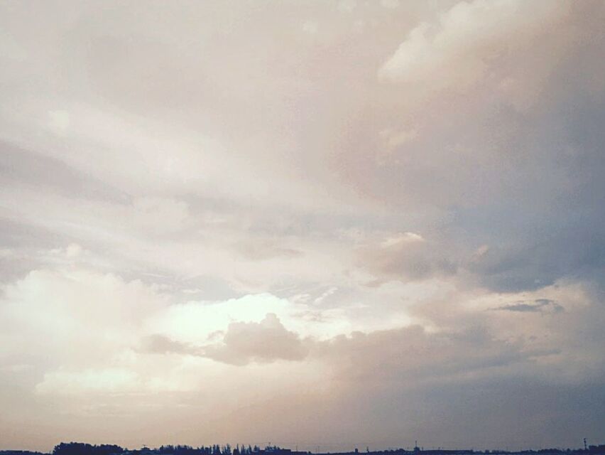 sky, cloud - sky, scenics, beauty in nature, cloudy, tranquil scene, tranquility, weather, nature, cloudscape, overcast, idyllic, cloud, landscape, outdoors, silhouette, storm cloud, no people, dusk, dramatic sky