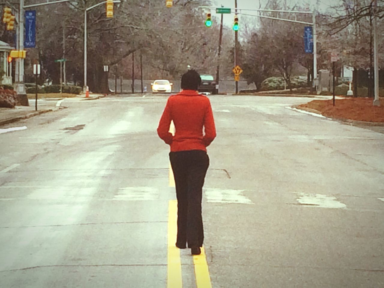 rear view, street, walking, full length, built structure, building exterior, architecture, the way forward, road, lifestyles, city, road marking, red, standing, transportation, guidance, men, umbrella