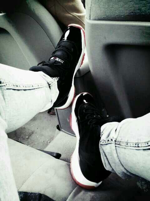 Bred 11s. 