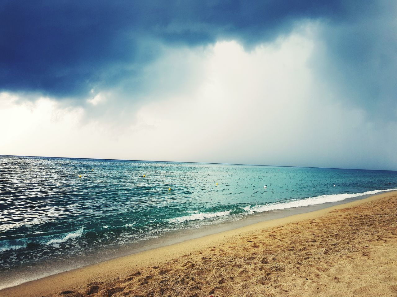 VIEW OF SEA AGAINST SKY