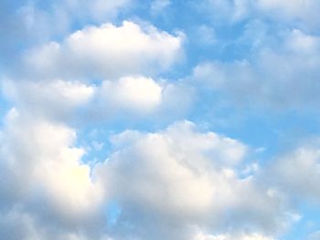 Low angle view of cloudy sky