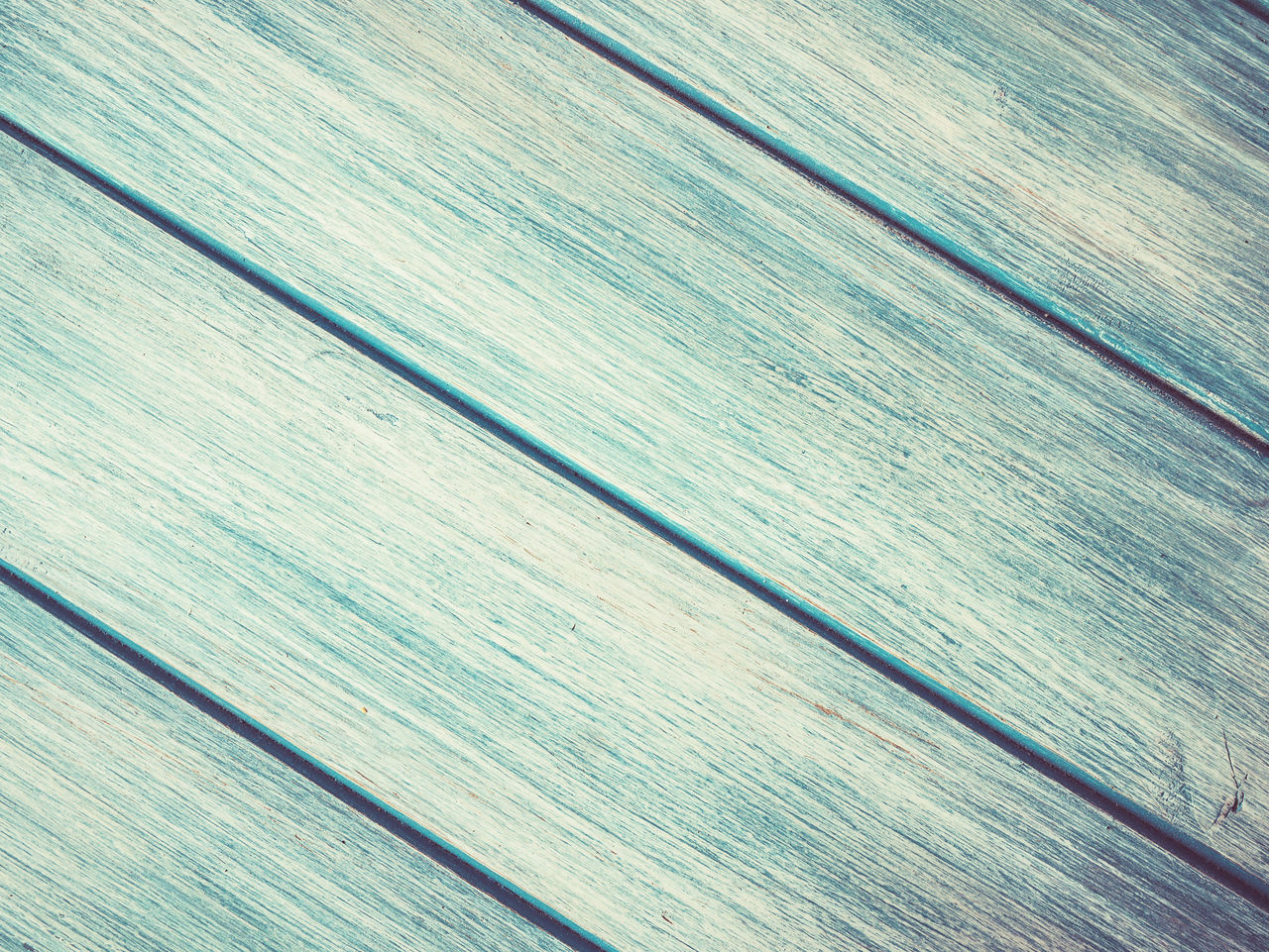 FULL FRAME SHOT OF TEXTURED WOODEN FLOOR