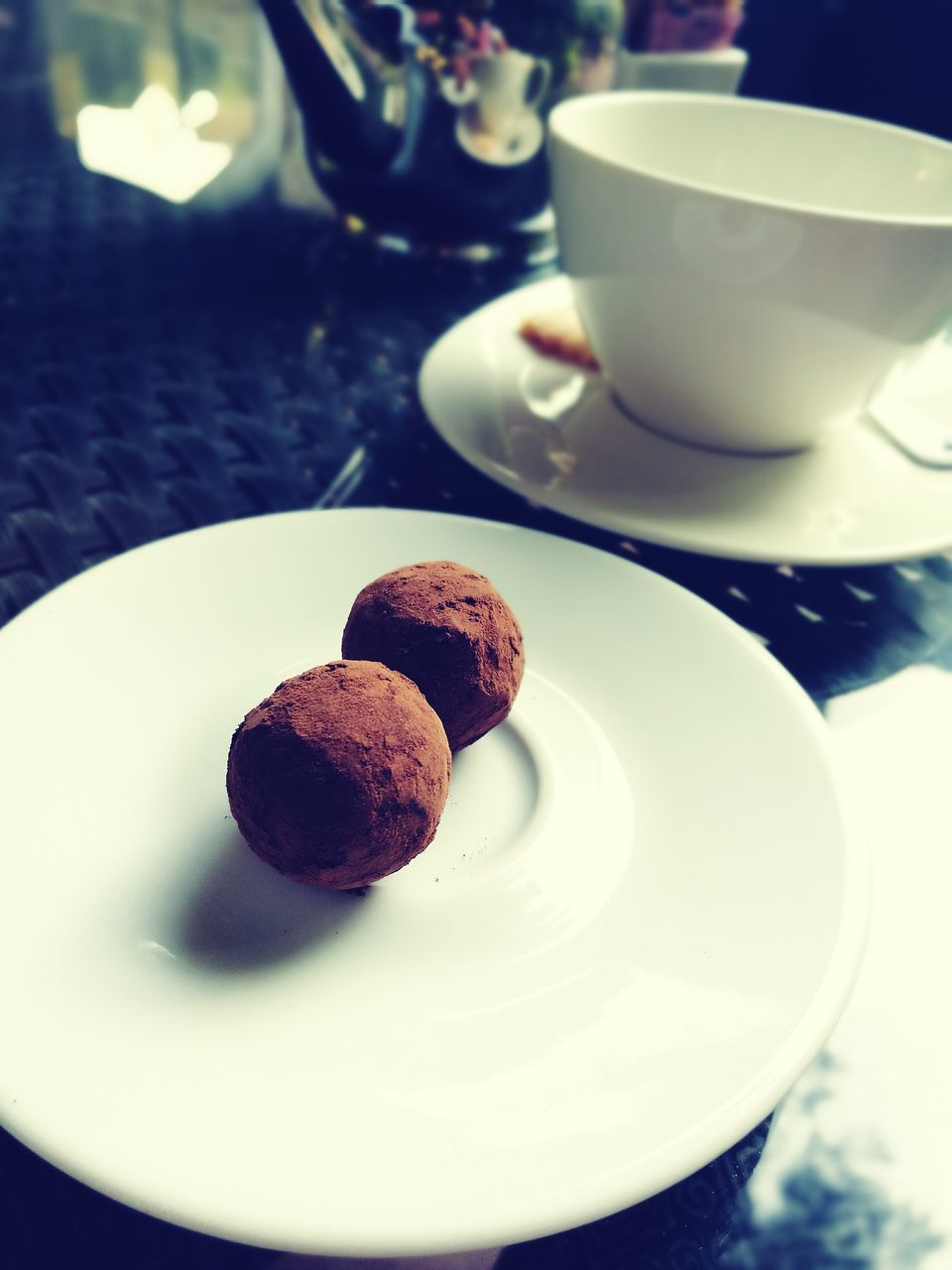 CLOSE-UP OF SERVED FOOD