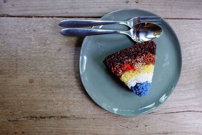 Close-up of dessert in plate on table