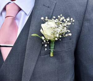 Man holding flower bouquet