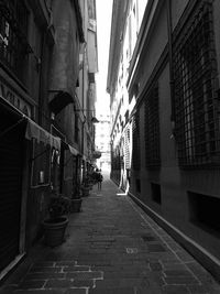 Narrow alley in city