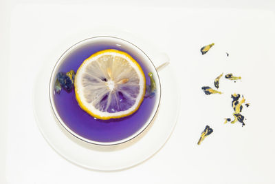 High angle view of lemon slice on table