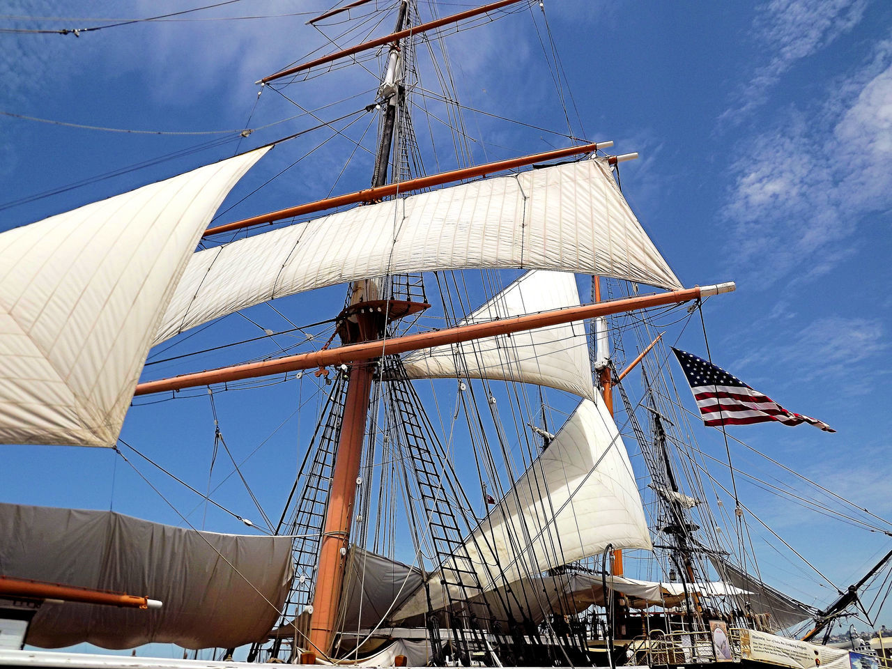 LOW ANGLE VIEW OF SAILBOAT AGAINST SKY