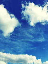 Low angle view of cloudy sky