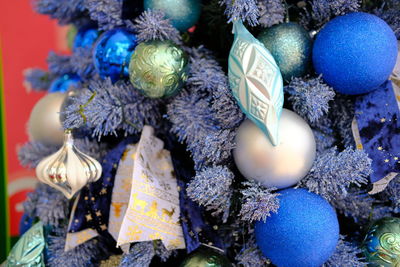 Christmas decorations on table