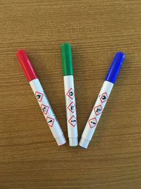Close-up of felt tip pens on table