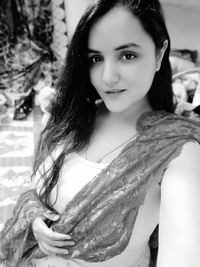 Portrait of a beautiful young woman