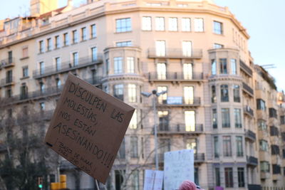 Demonstration for women's day in barcelona barcelona, catalunya / spain - 03 08 2018