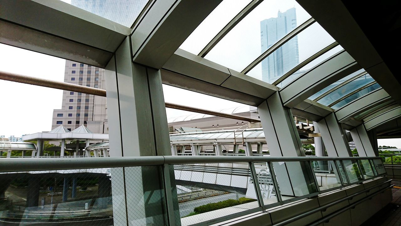 built structure, architecture, building exterior, railing, day, window, no people, indoors, city, sky