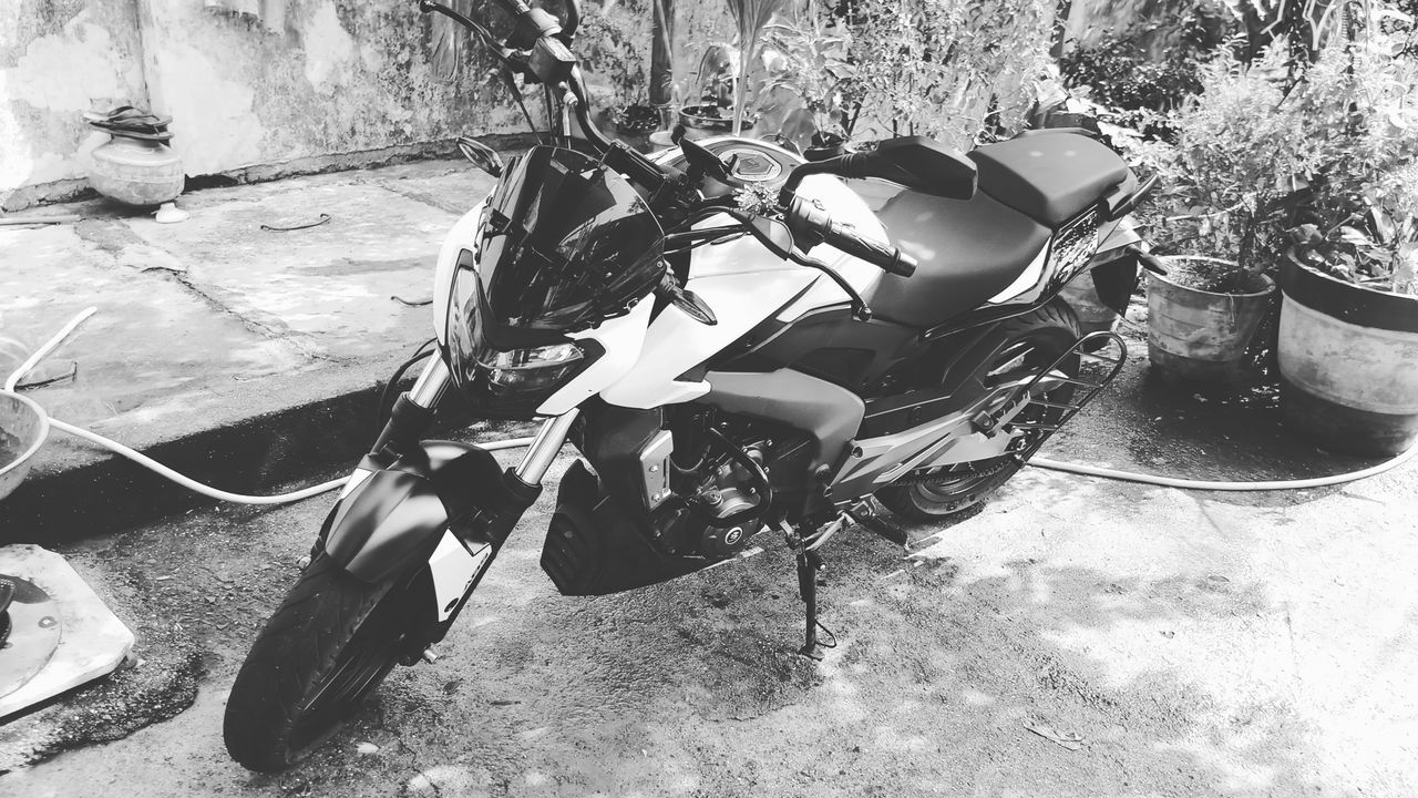 #bajajdominar