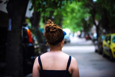 Rear view of a woman