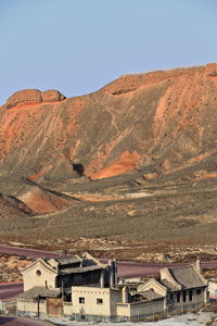 0891 rusty sandstone and siltstone landforms-zhangye danxia nnal.geological park. gansu prov.-china.