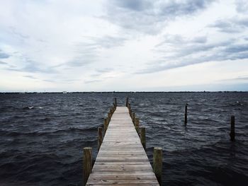 Jetty leading to sea