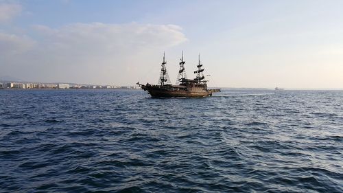 Ancient boat thessoniki greece