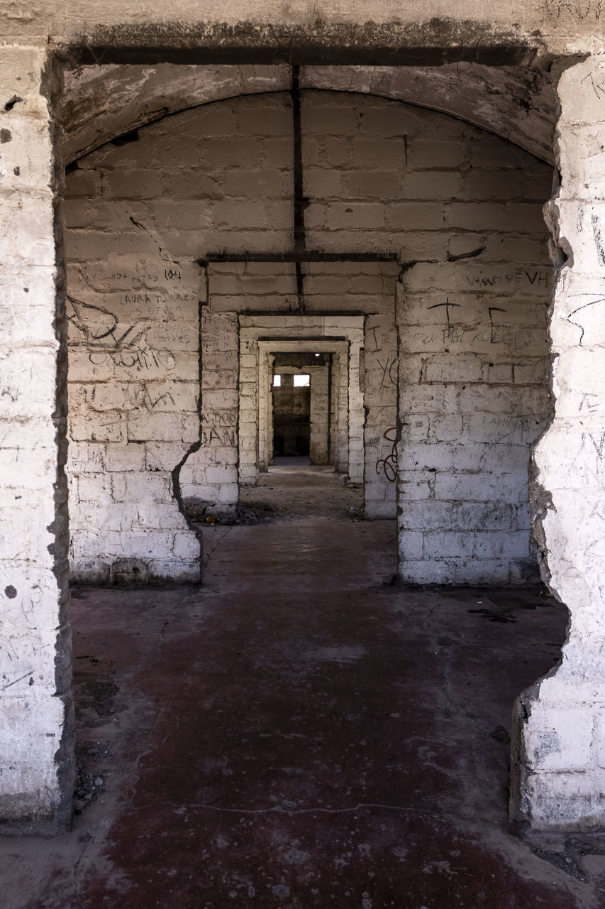 ENTRANCE OF BUILDING