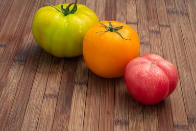 High angle view of apples on table