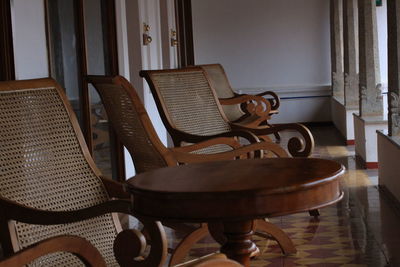 Empty chairs and tables at home