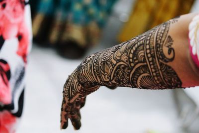 Close-up of cropped woman