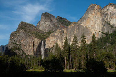 Bridalveil falls - yosemite national park