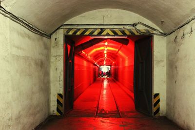 Red tunnel