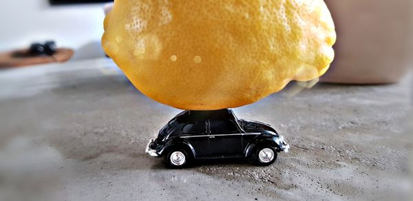 Close-up of orange slices on table