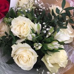 High angle view of rose bouquet