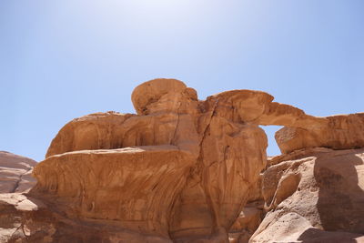 Landmark arch in wadi rum